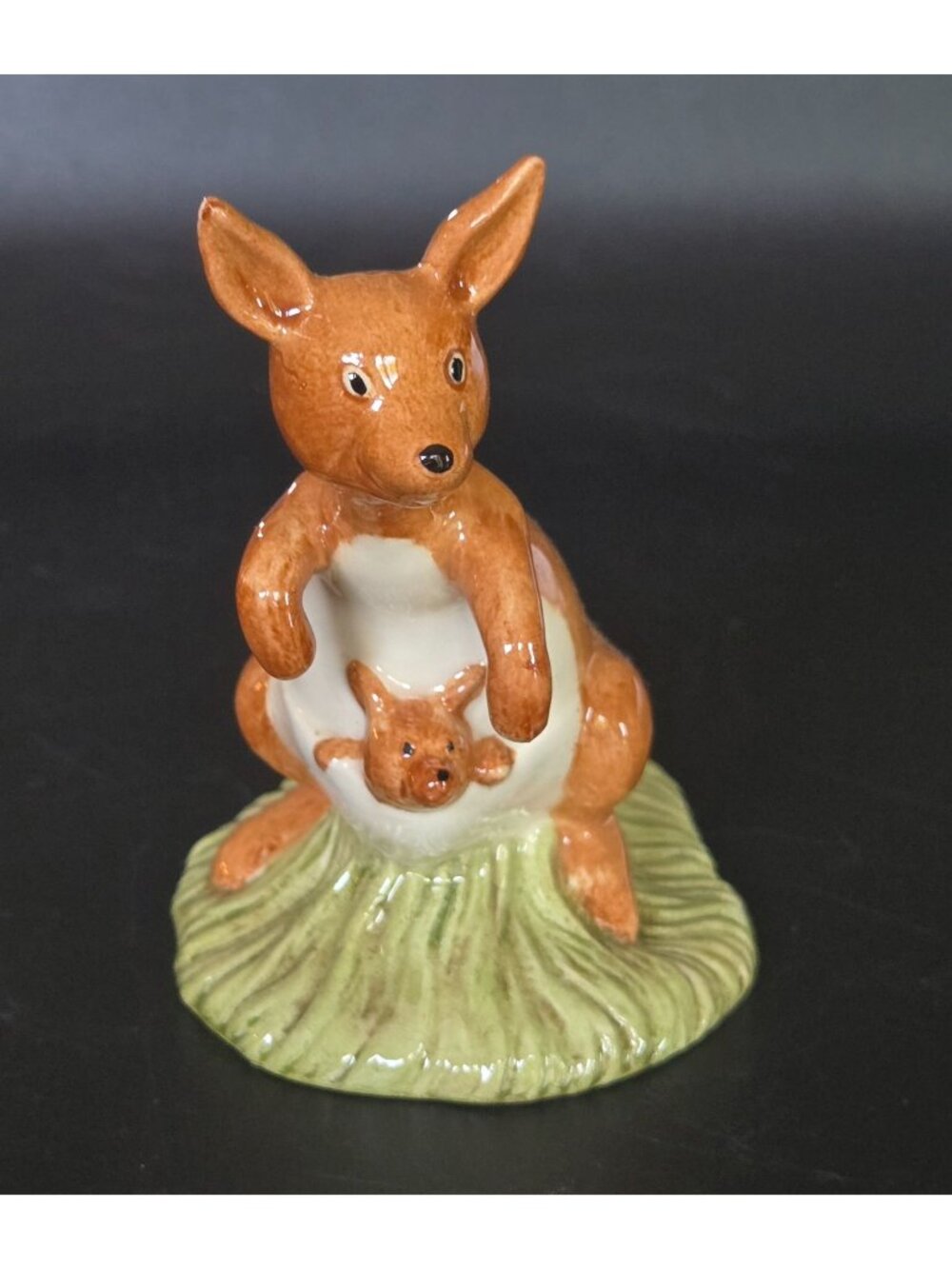 Royal Doulton Winnie The Pooh Kangaroo & Roo Figurine 70th Anniversary